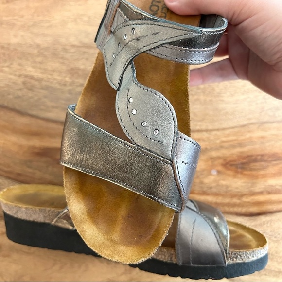 NAOT Kimberly silver bronze metallic women’s slide sandals with cork footbed - Picture 5 of 10